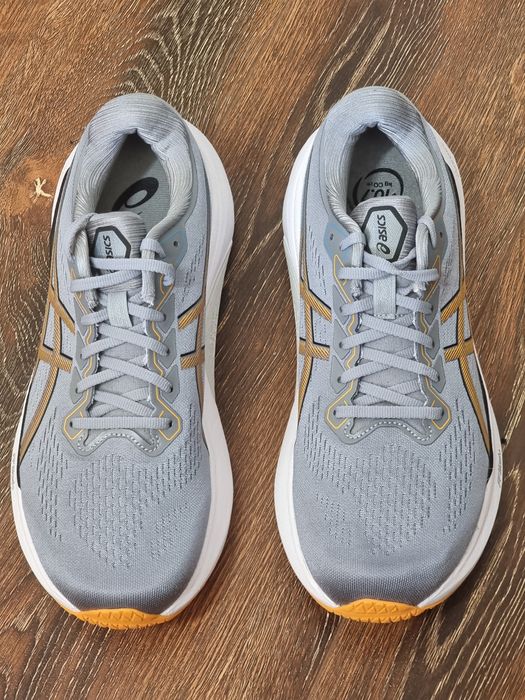 Оригінал 100% чоловічі кросівки asics gel kayano 30   eur 44