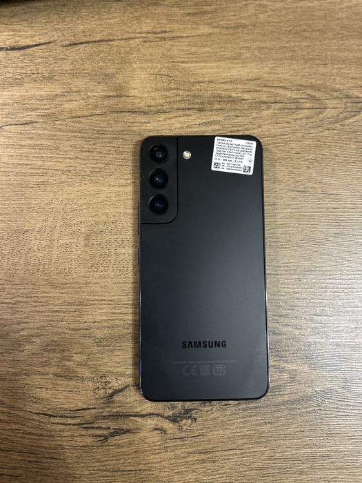 Телефон самсунг S-22 8/128гбт