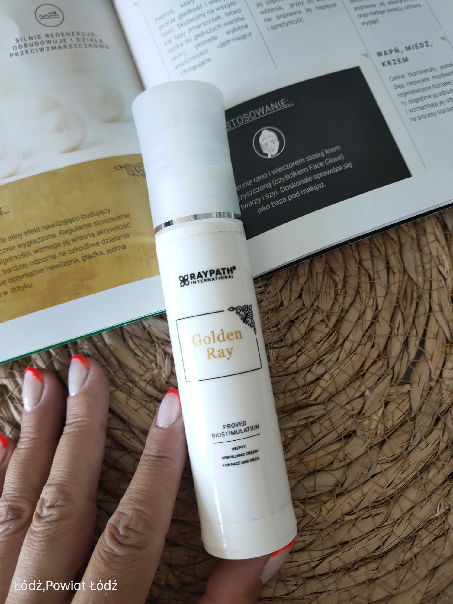 Kremowe serum do twarzy szyi i dekoltu Raypath