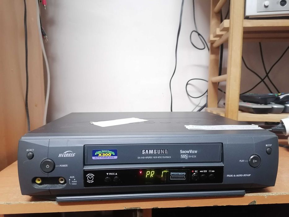 Magnetowid VHS Samsung SV-423X