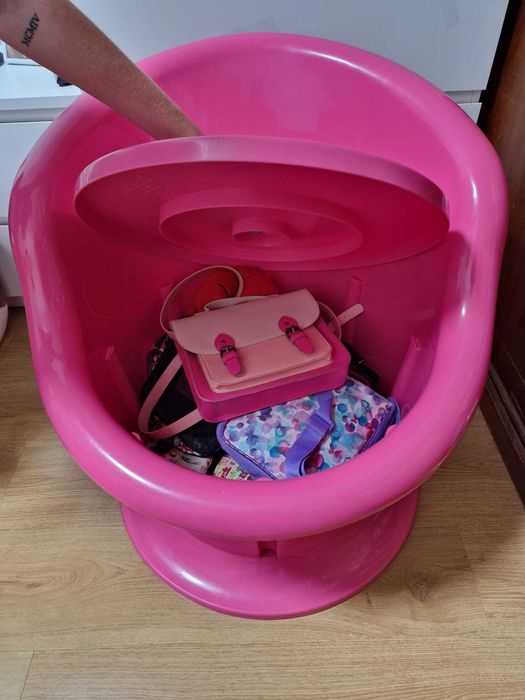 Poltrona com arrumação