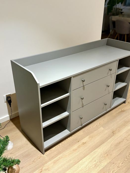 HAUGA Cómoda c/6 gavetas Ikea