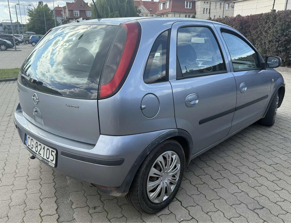 Opel Corsa C **Lift**2 komplety kol** benzyna**