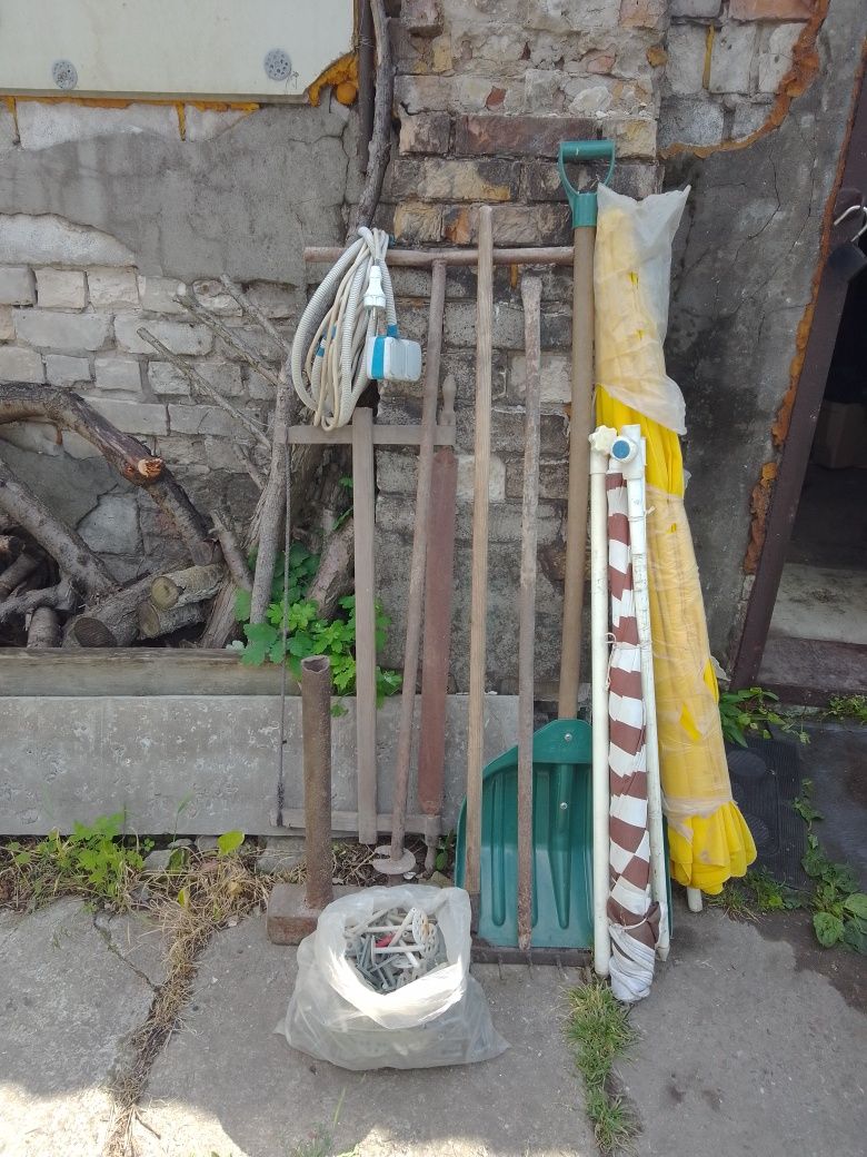 Продам садовый инвентарь и инструменты