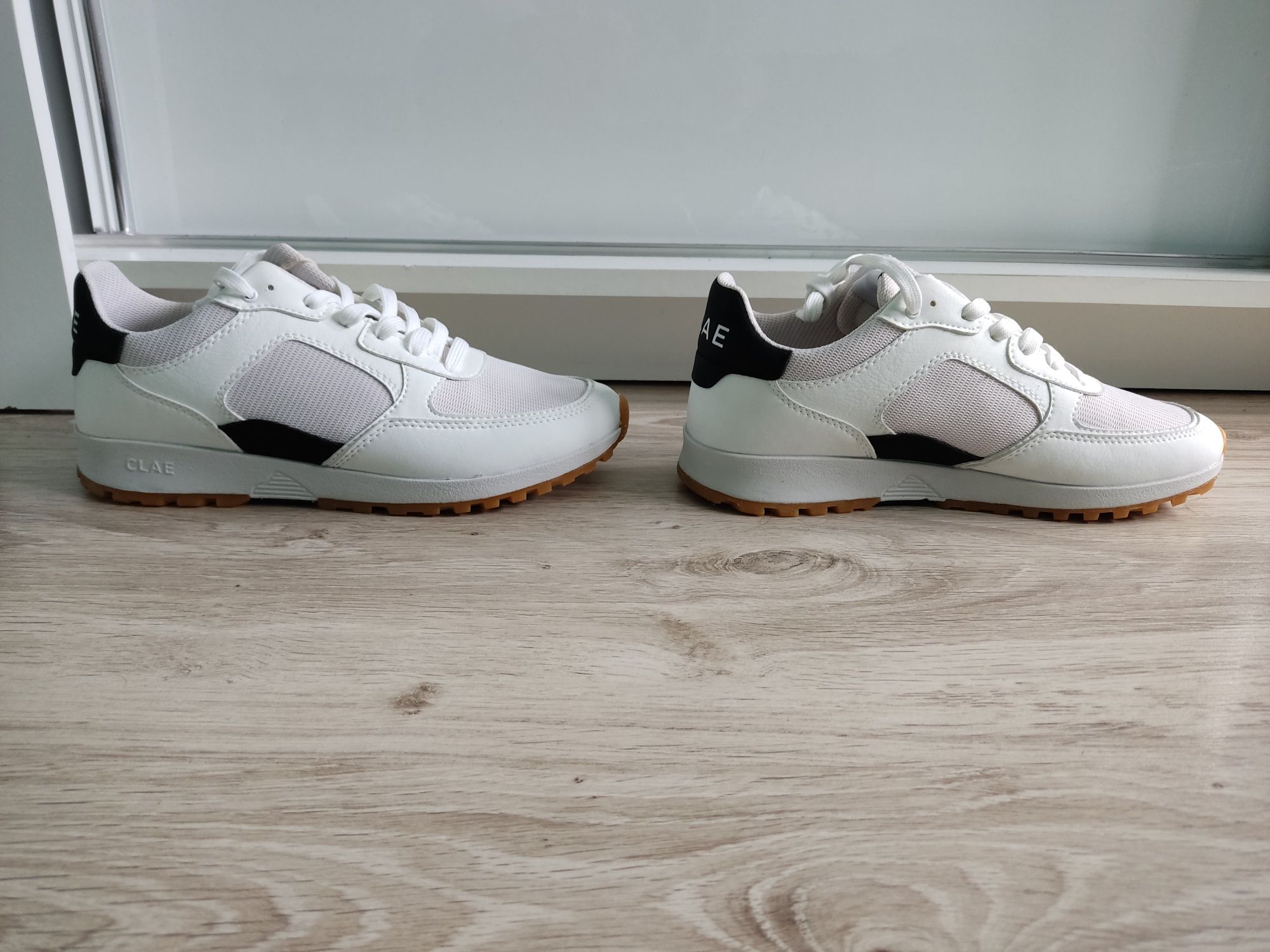 Buty clae los Angeles
