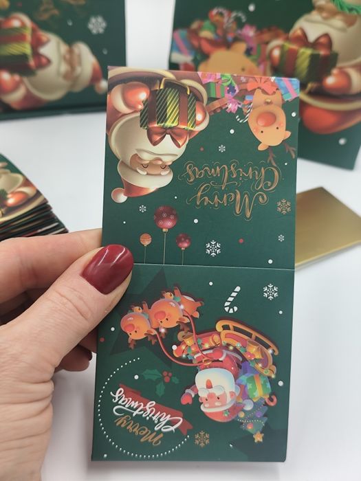 Nowe pudełka świąteczne Merry Christmas z gumką do prezentów