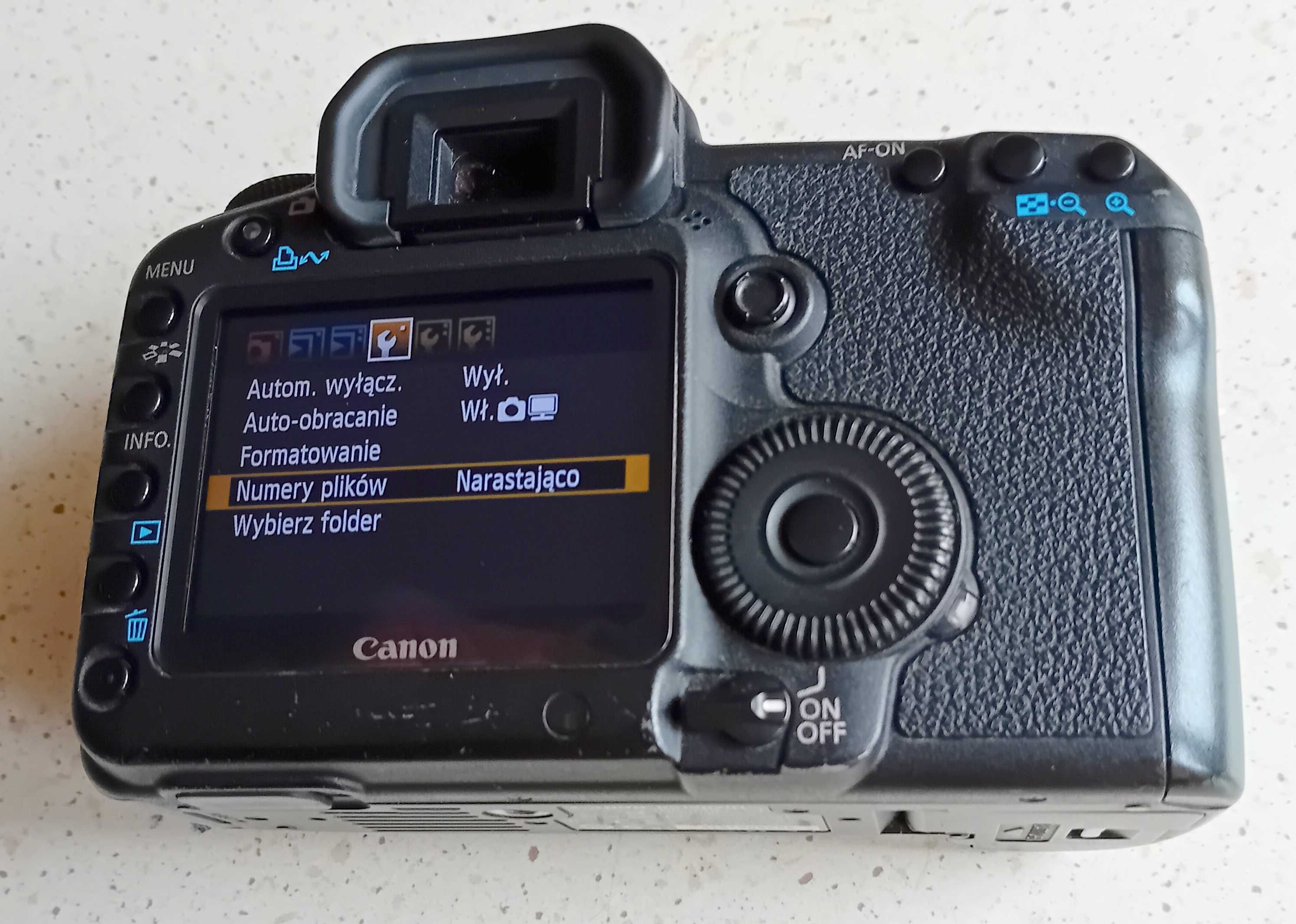 Canon 5D II - 12330 zdjęć