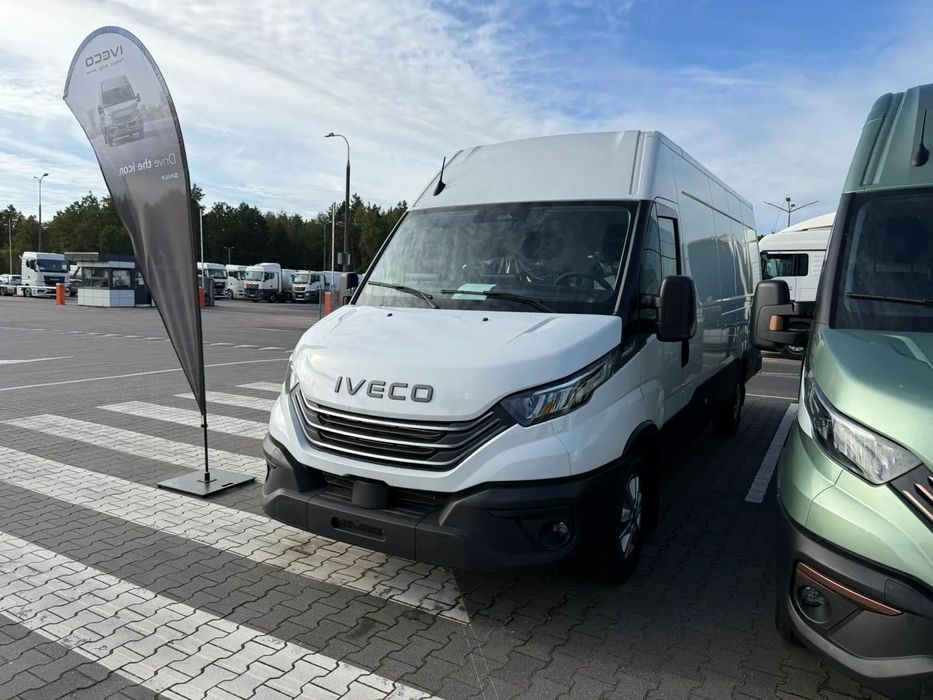 Iveco Daily  IVECO Daily 35S18H 3.0 176 KM Automat Hi-Matic Furgon H2L4 Zarejestrow