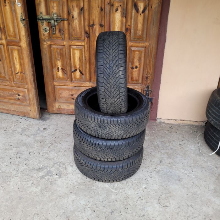 Шини зимові 215/55/17/Pirelli cinturato winter 2