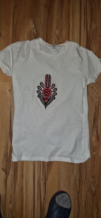 Nowy strój góralski wełniany z el. Parzenicy kapelusz