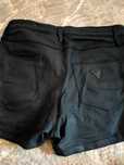 Spodenki woskowane Guess