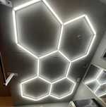 Lampa HEXAGON 5 - oświetlenie do salonu, studia detailingowego, garaż
