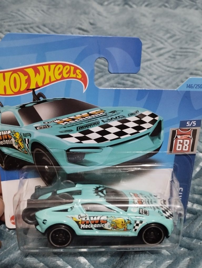 Hotwheels thressaurs hunt