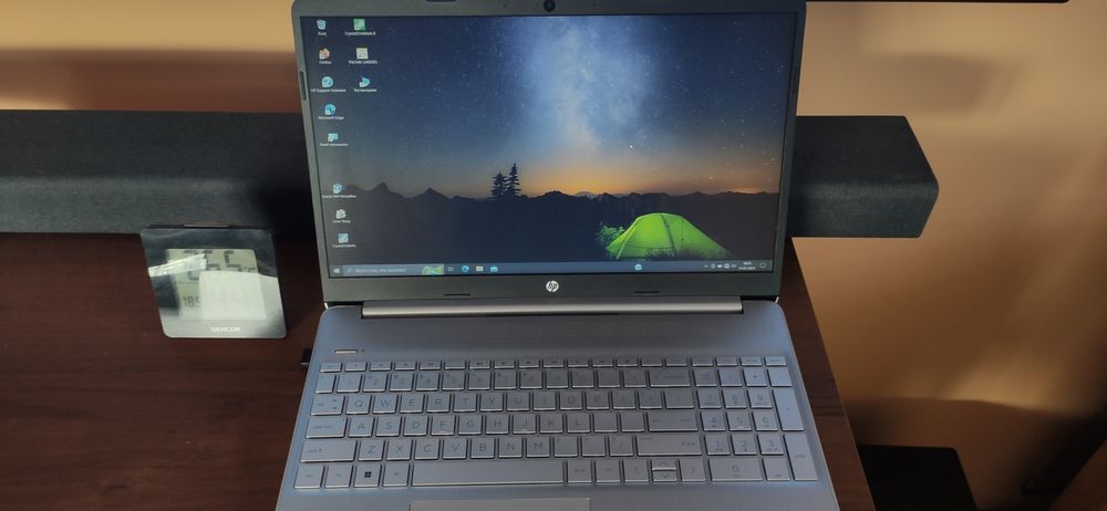 Laptop HP 15s  Ryzen 5 5500U / 32GB ram podkładka chłodząca/ 1tb dysk