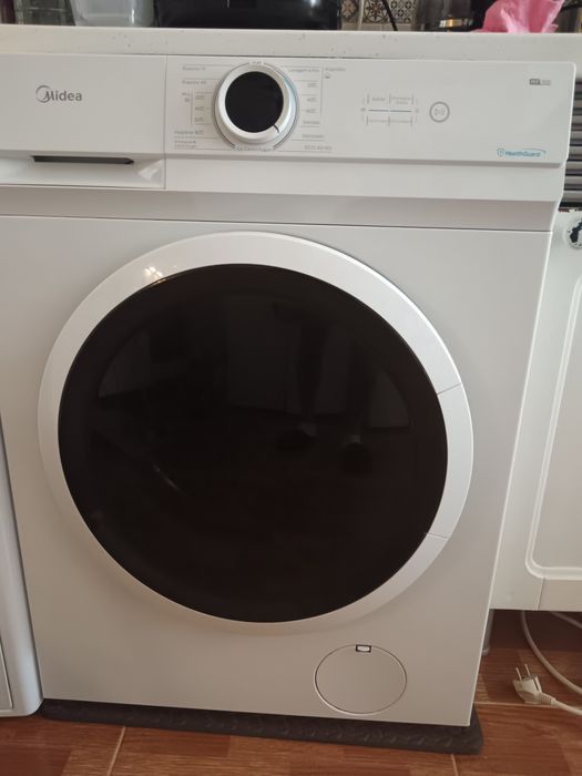 Máquina lavar roupa Midea