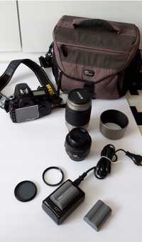 Lustrzanka Nikon D90 + 2 obiektywy + akcesoria