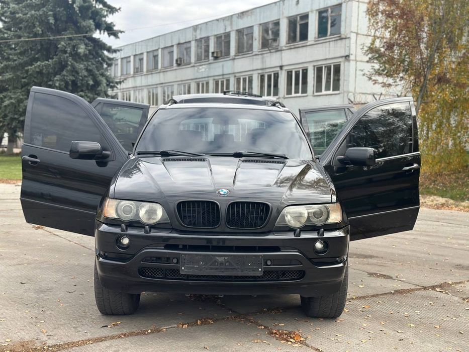BMW X5 E53. В гарному стані