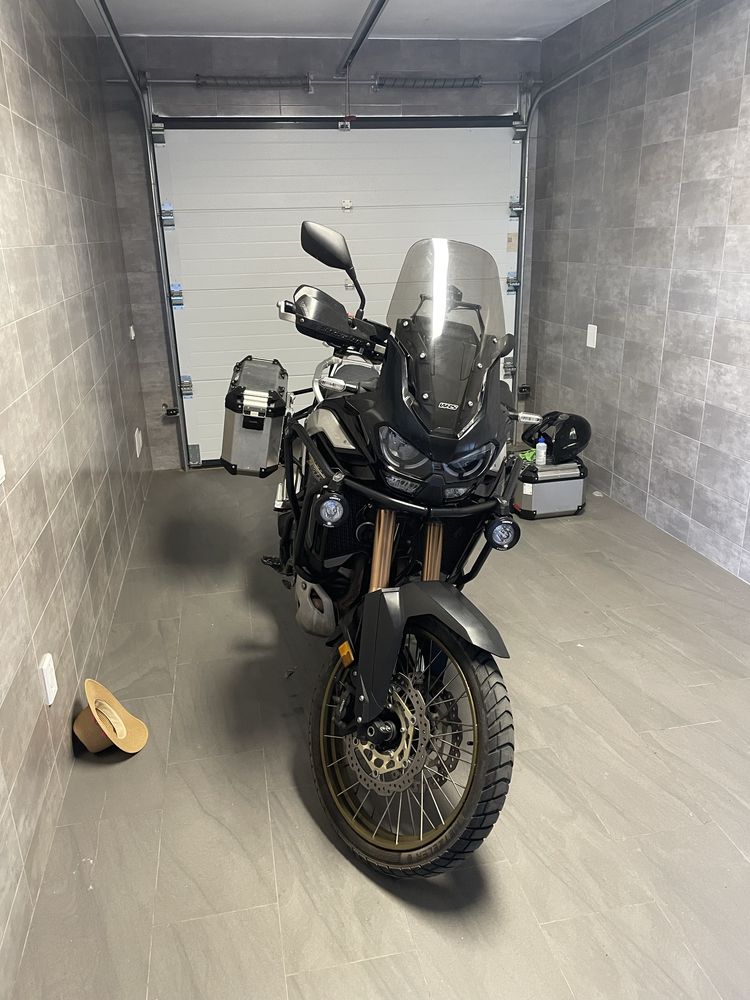 Africa twin 1100 DCT adventure sport full extras