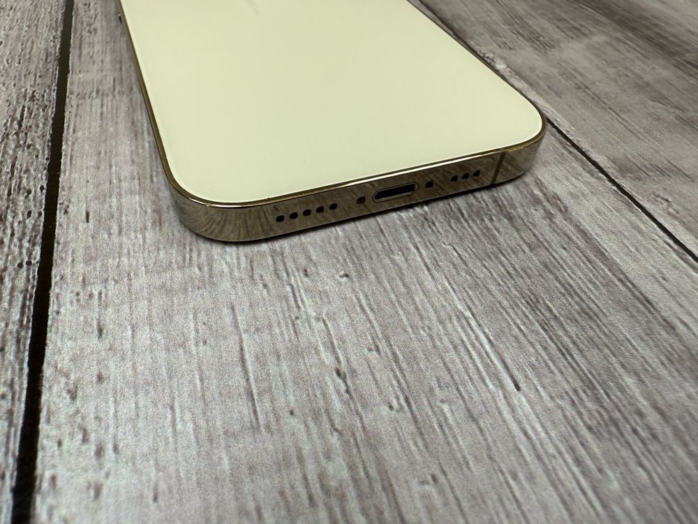 Iphone 14 Pro 512gb neverlock Global Gold 740$