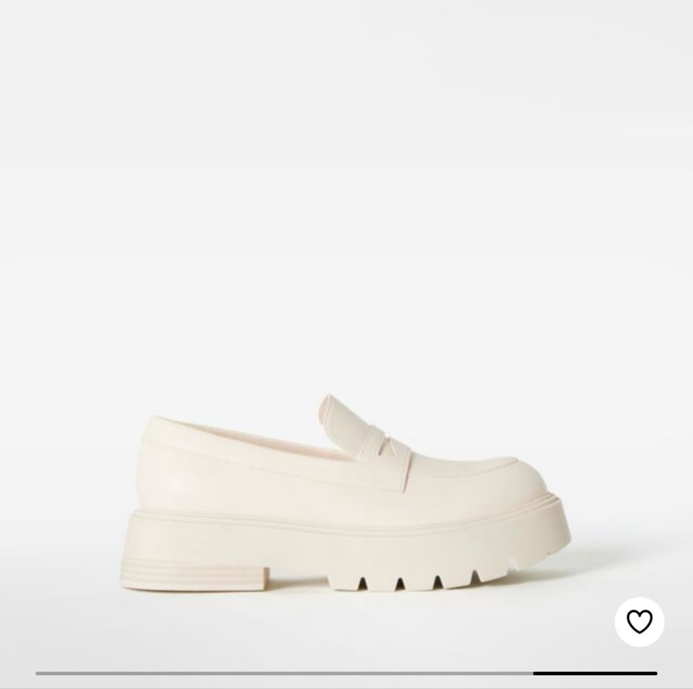 Лоферы Bershka новые ботинки Бершка