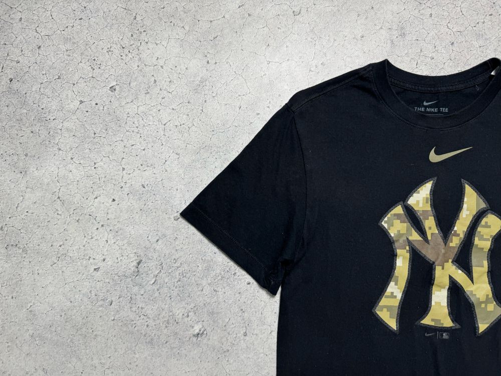 Мужская Футболка Nike New York Yankees С Большим Лого XS-S