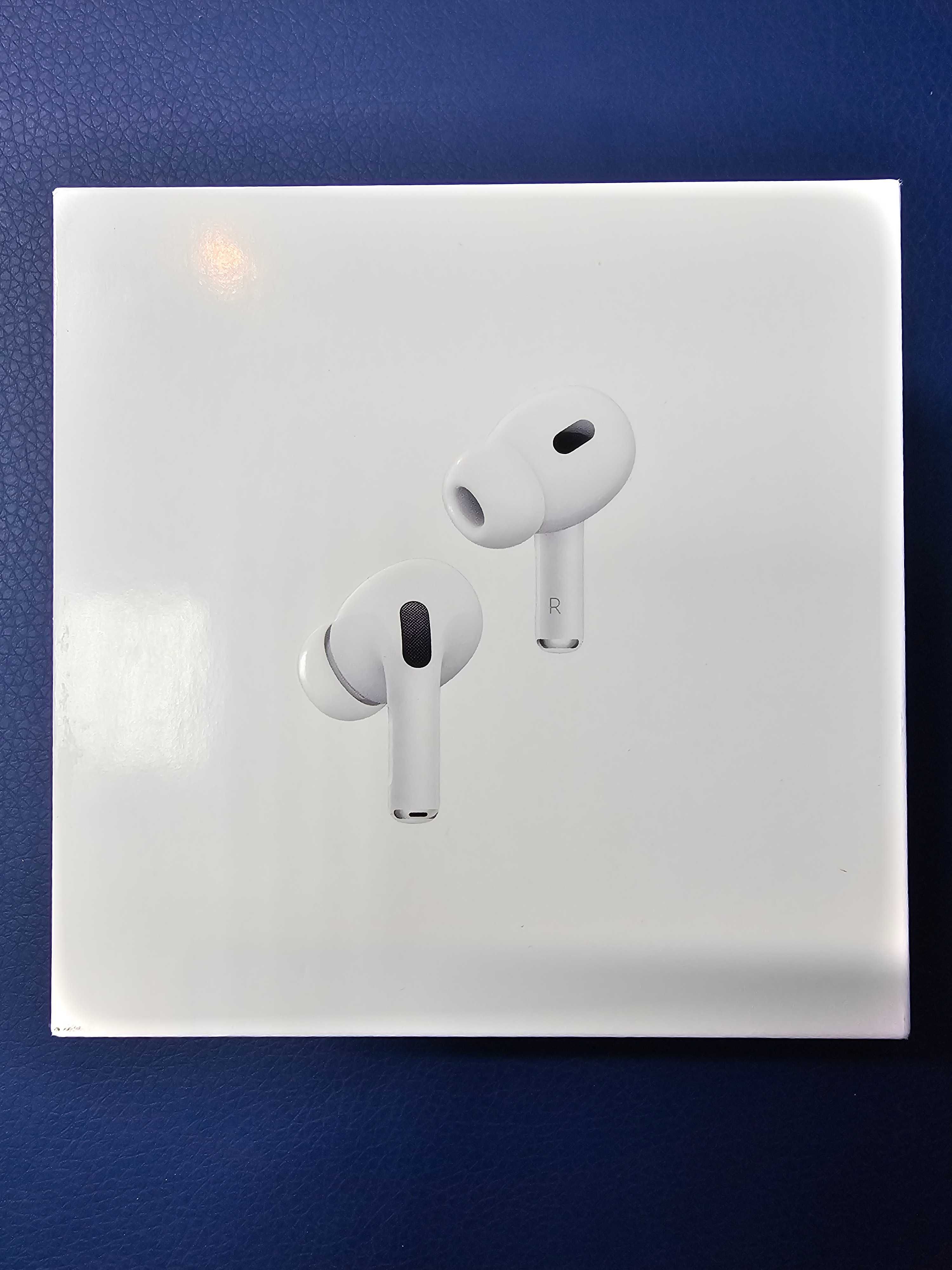 Нові Apple AirPods PRO 2 2nd Gen 2023 H2 Chip, USB-C MTJV3LL Оригінал
