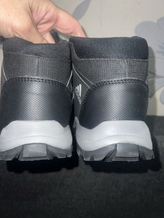 Adidas 21,5см, тепле термовзуття