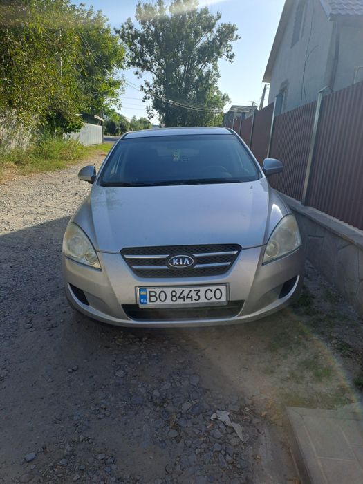 Продається Kia Ceed в гарному стані!