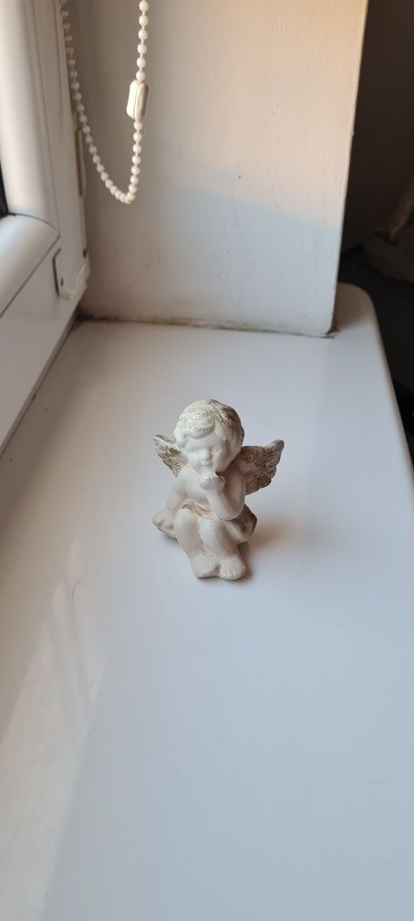 Aniołek, anioł, putto, kupidyn