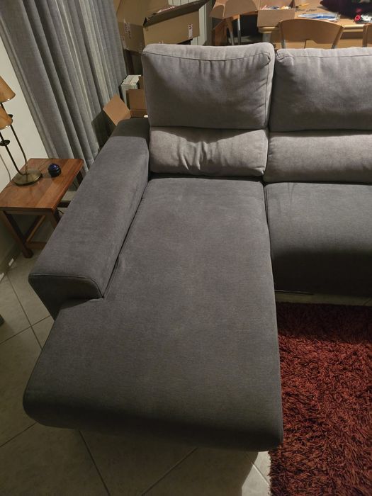 Sofa com chaise longe