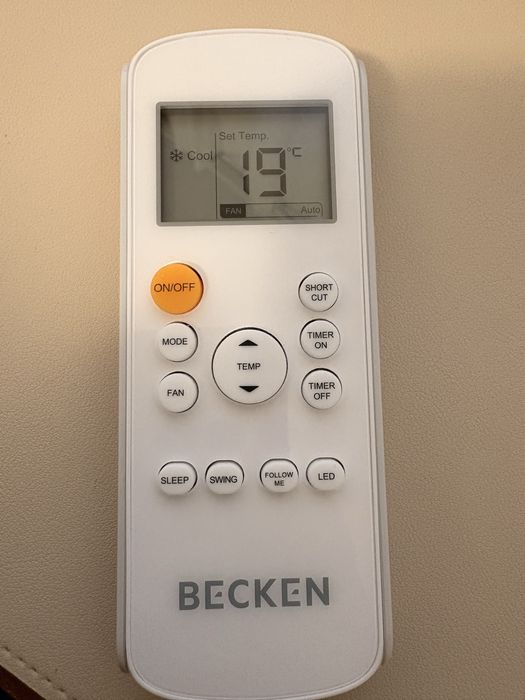 AC Portátil Quente e Frio seminovo - Becken (Quente/Frio)