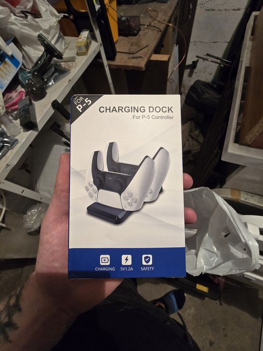 Ładowarki do PS4 PS5