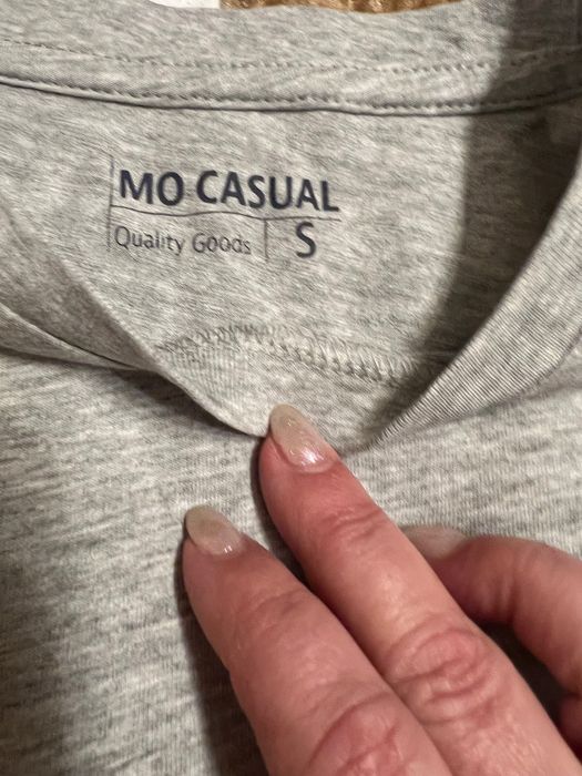 T-shirt de homem, cinzenta com bolso no peito