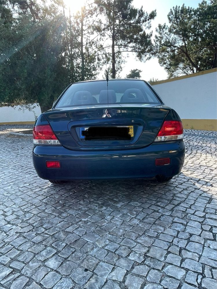Mitsubishi Lancer VII 1.6i Confort (em excelente estado)