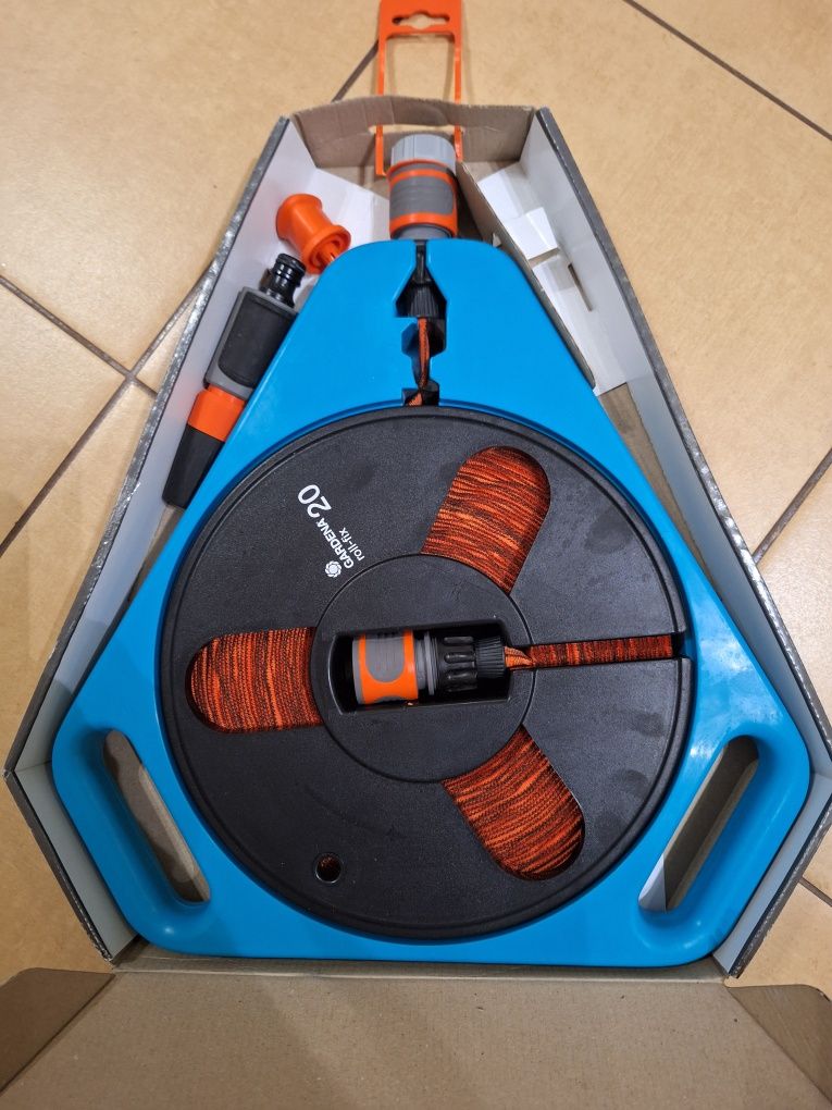 Gardena Classic wąż płaski roll-fix z kasetą 20 m