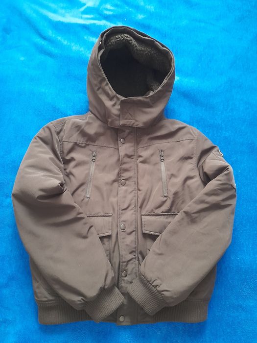 Зимова куртка 46 р.