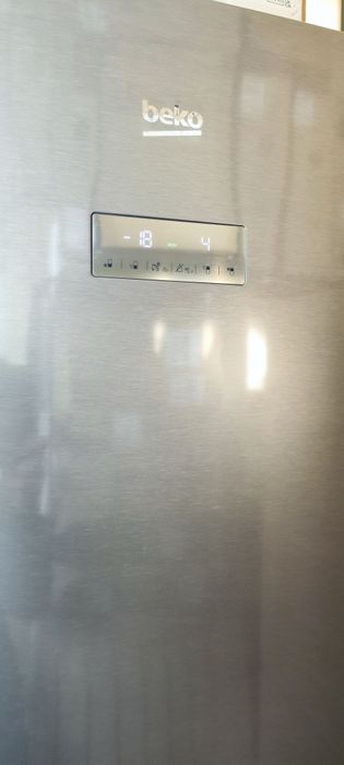 Części Chlodz.-zamr. Beko MCNA406E40ZXB (K60406NE)