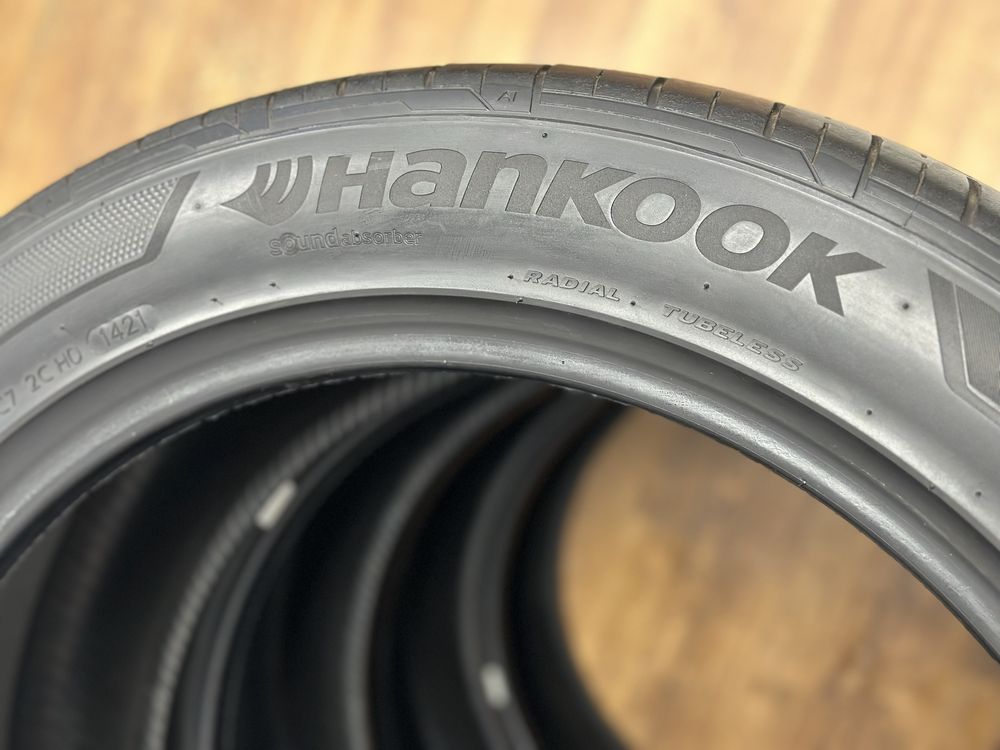 Літні шини Hankook Ventus S1 Evo3 SUV 285/45 R21 113Y AO