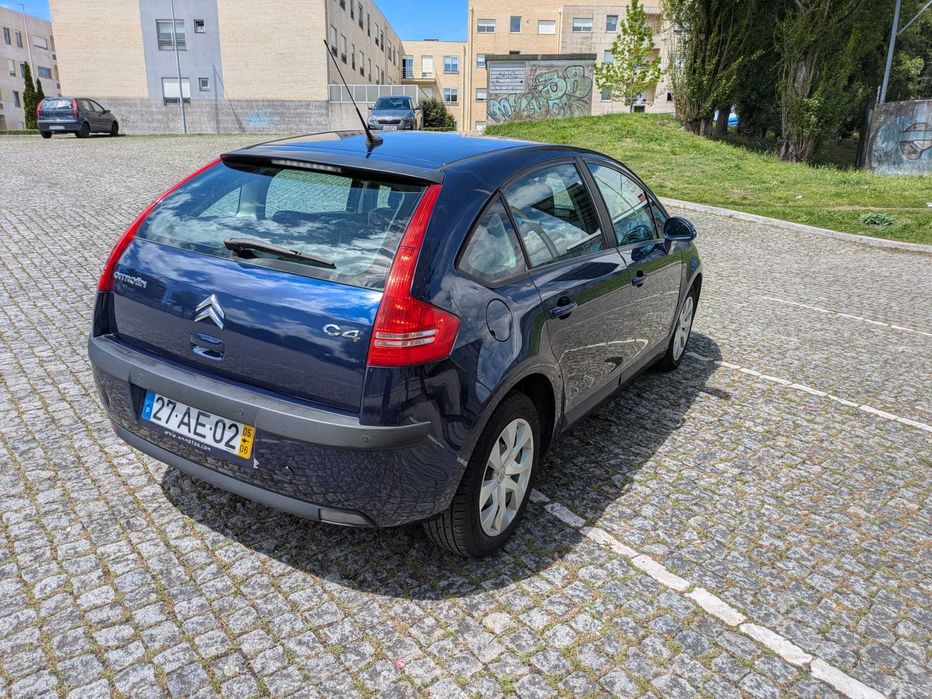 Citroën C4 em bom estado, VENDO, PORTO