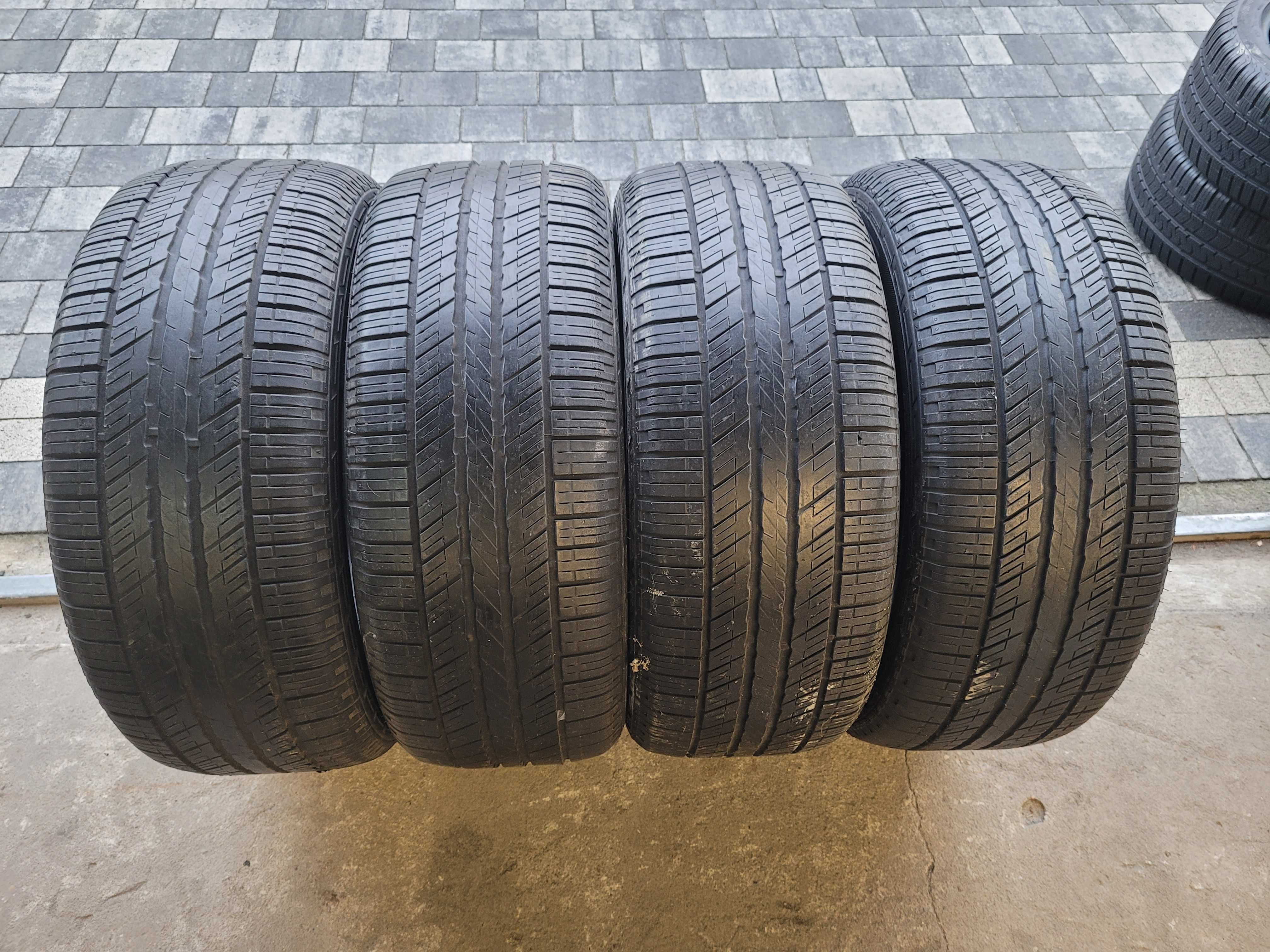 235/55 R 17  Hankook  Całoroczne