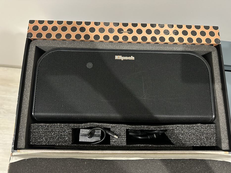 Акустична колонка hi-fi класу Klipsch kmc 3