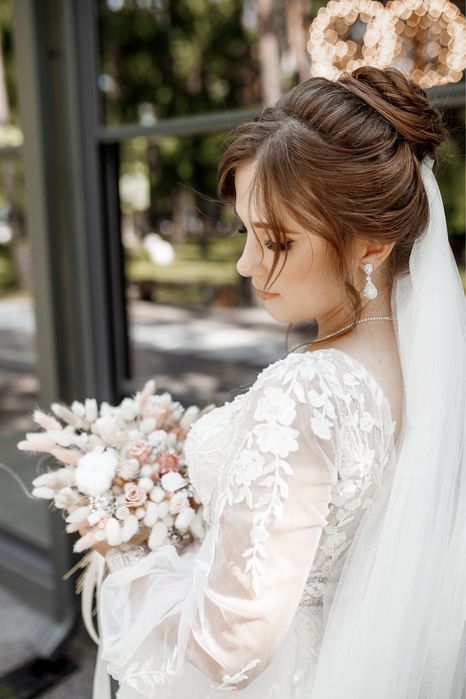 Продам або здам на прокат весільну сукню в ідеальному стані