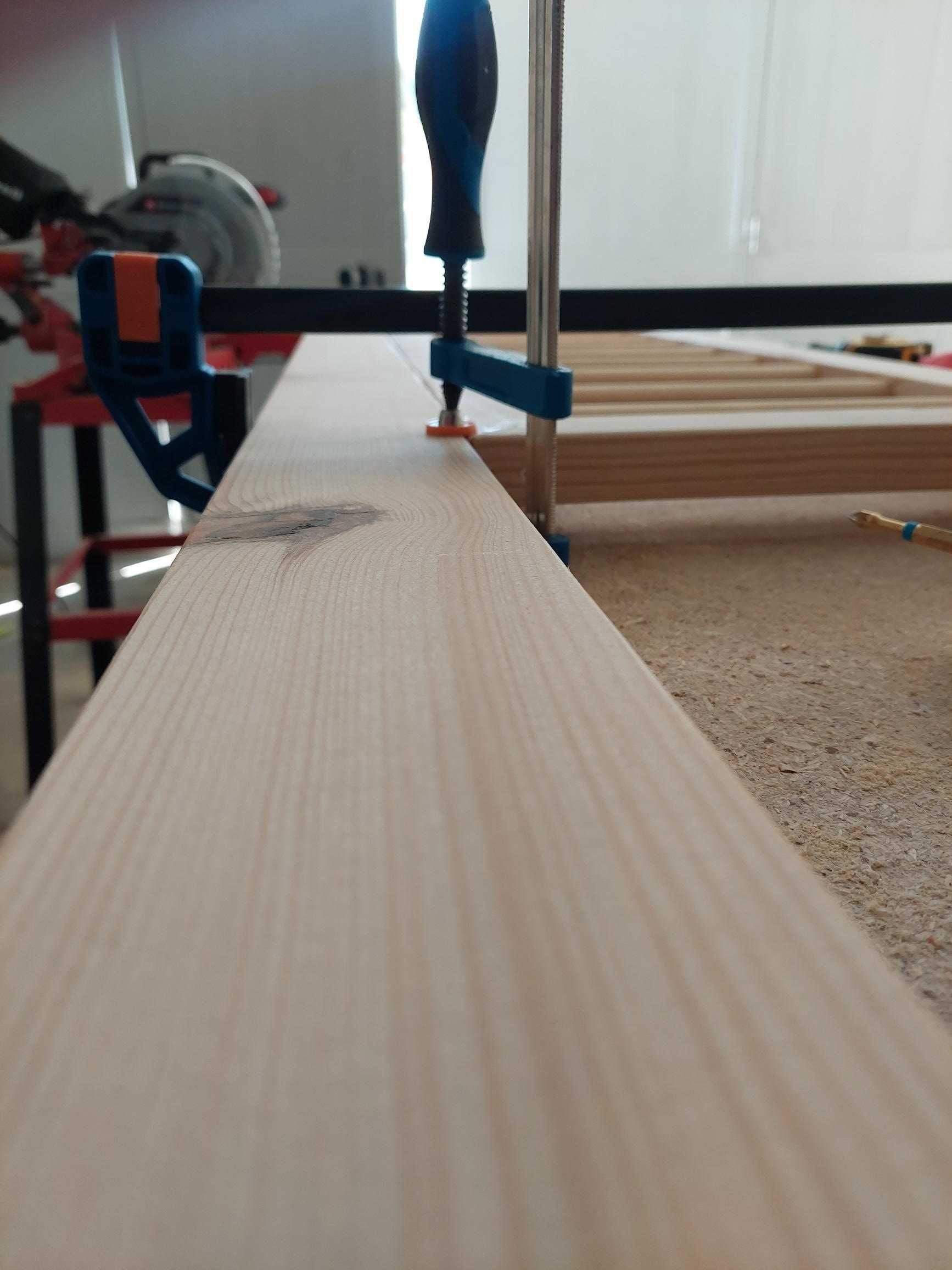 Cama Montessoriana de Pinho Maciço – Sob medida