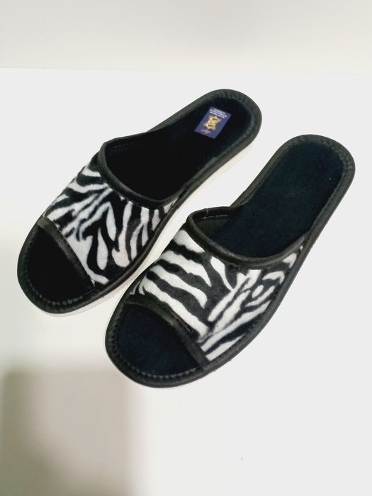 Pantofle damskie  rozmiar 42