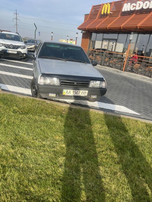 Ваз21099 інжектор 2005рік