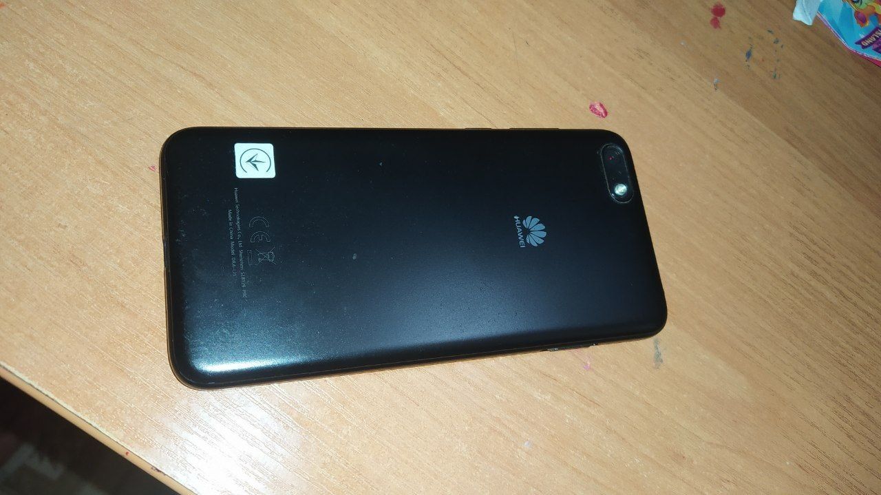 Продам Huawei Y5 2018