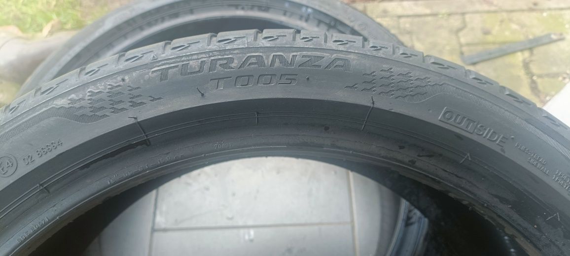 2x opony (nr.1069) 225/40R18 Bridgestone Turanza T005