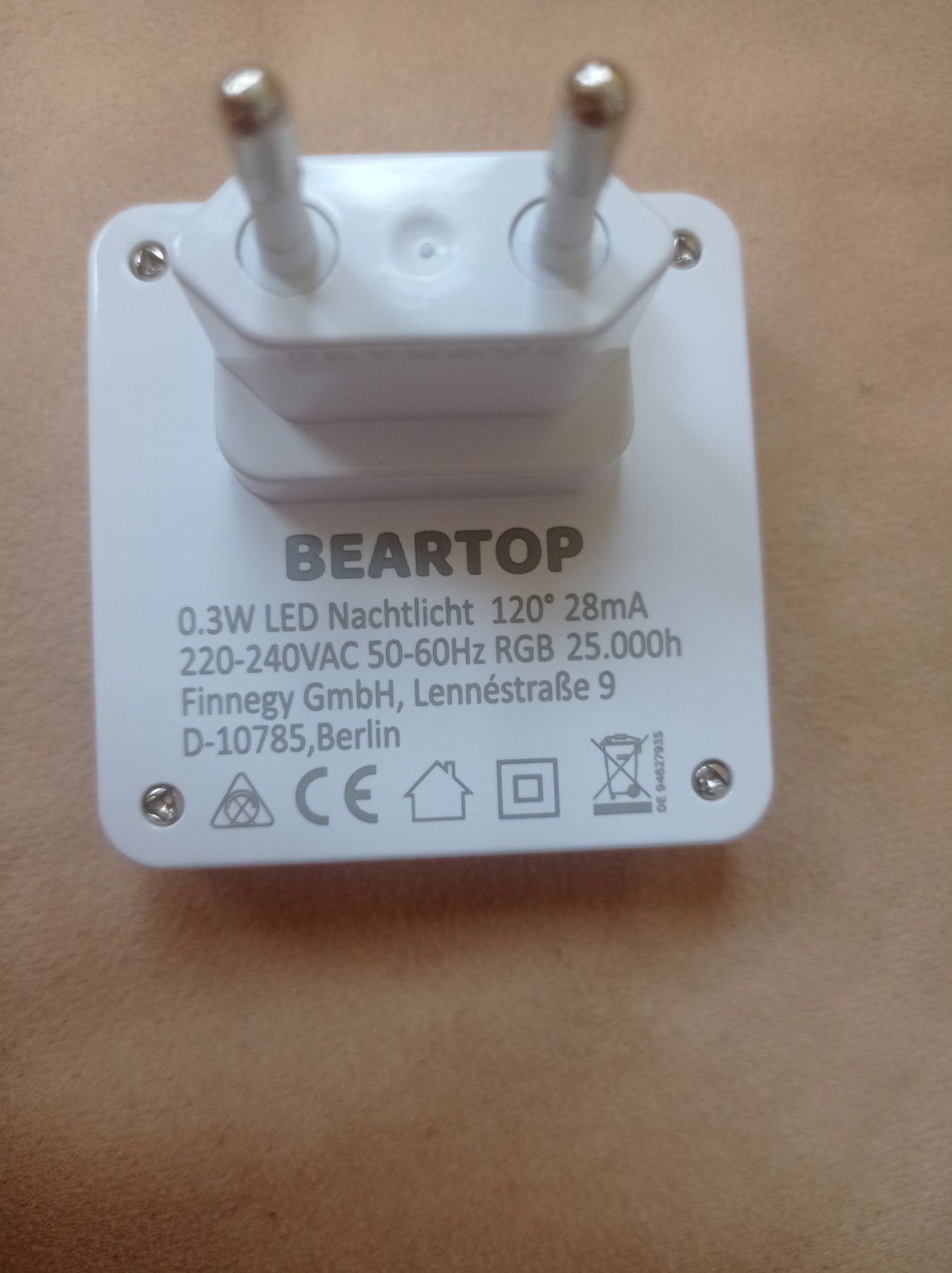 Lampka LED nocna Beartop, z czujnikiem zmierzchu, zmieniająca k