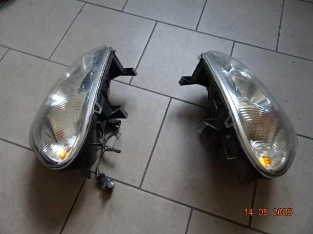 Renault Clio II 2 Thalia Soczewka Lampy Reflektory Przód Oryginał