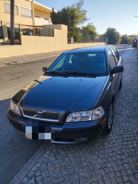 Volvo V40 1.9d 2002 Negociável